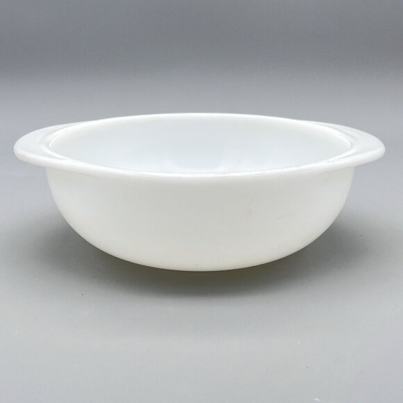 Pyrex Other - Vintage Pyrex #023 1 1/2Qt Handled White Round Casserole Dish USA *No Lid*